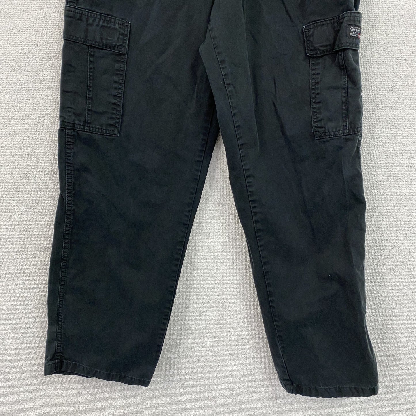 Wrangler　ラングラー　カーゴパンツ　ワークパンツ　ジップフライ　ワンポイント　黒　ブラック　32サイズ