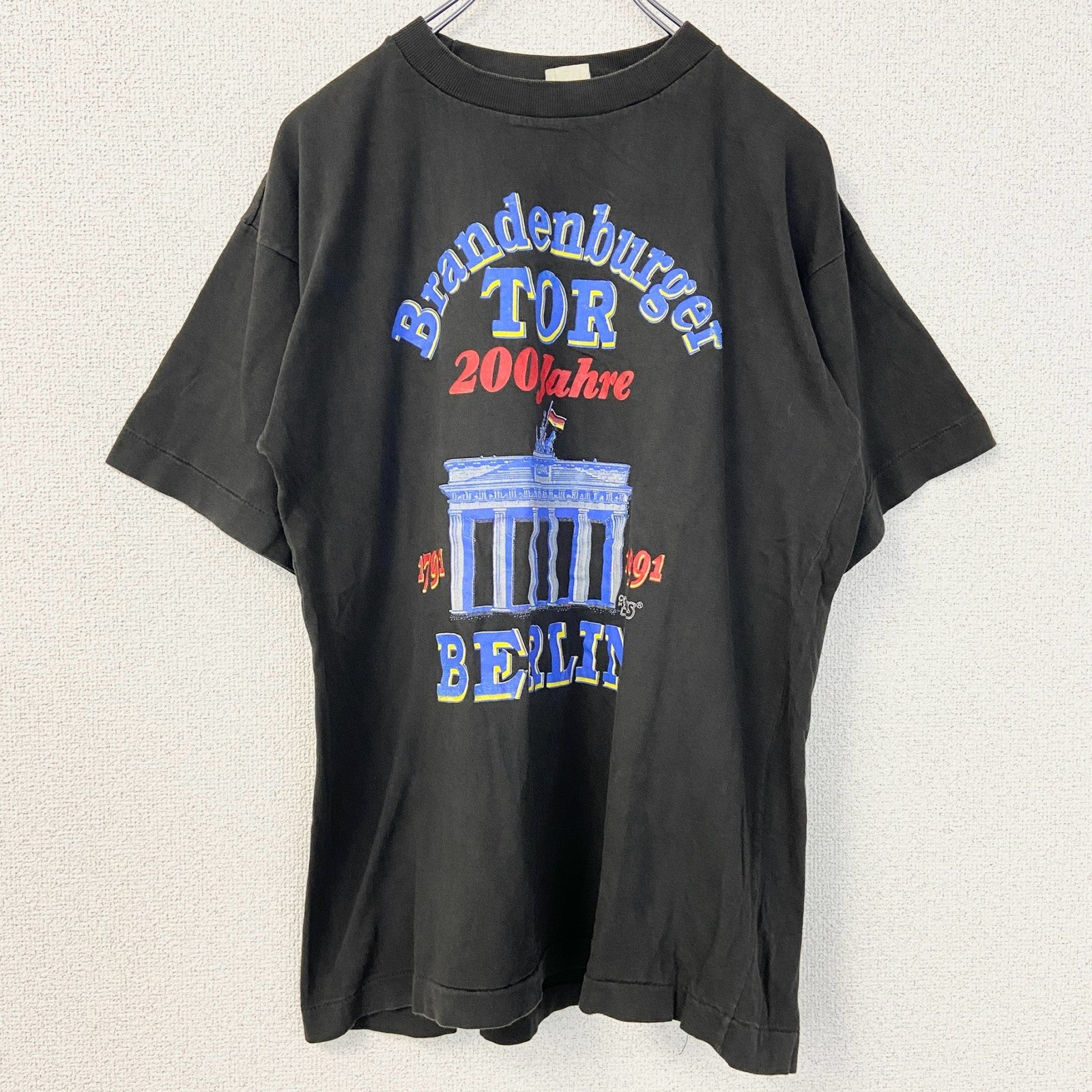 古着 used　半袖プリントTシャツ　90s　BERLIN　シングルステッチ　クルーネック　レトロ　黒　ブラック　XLサイズ