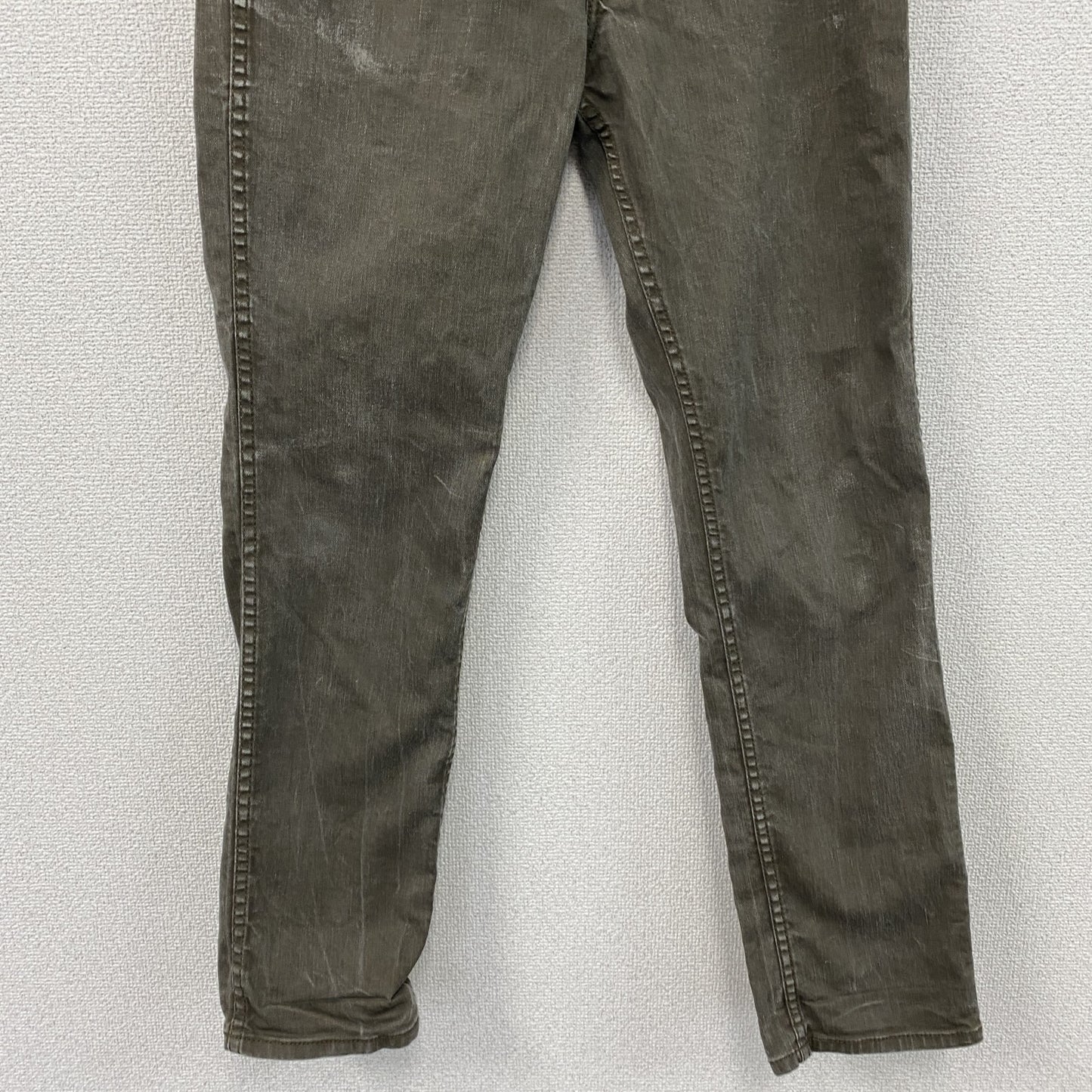 Levi’ｓ　リーバイス　511　デニムパンツ/ジーンズ　ジップフライ　カーキ　W32サイズ