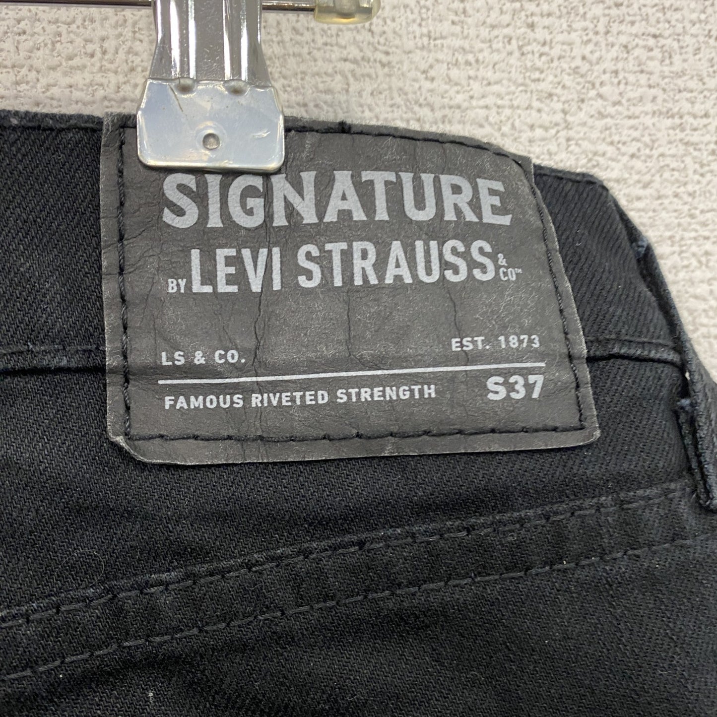 Levi’ｓ　リーバイス　SIGNATURE　デニムパンツ/ジーンズ　ジップフライ　黒　ブラック　W34サイズ