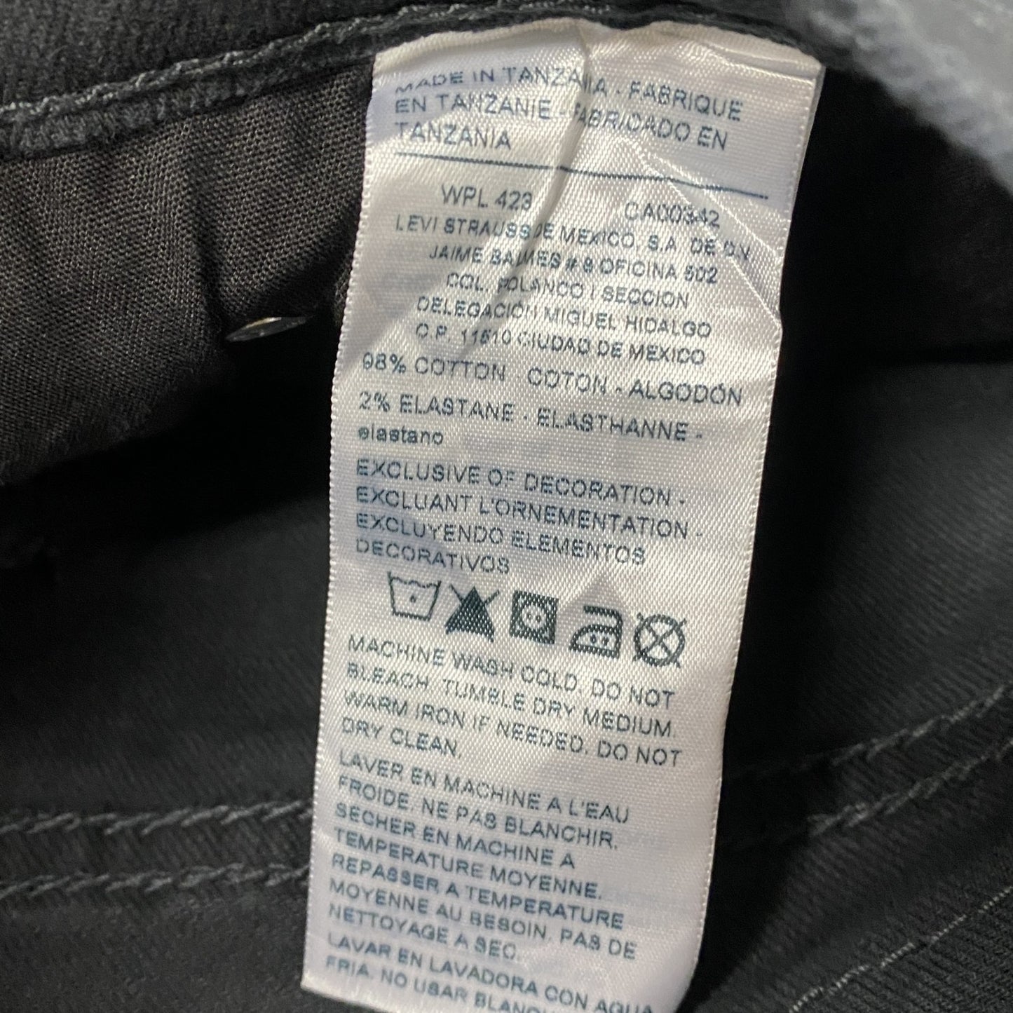 Levi’ｓ　リーバイス　SIGNATURE　デニムパンツ/ジーンズ　ジップフライ　黒　ブラック　W34サイズ