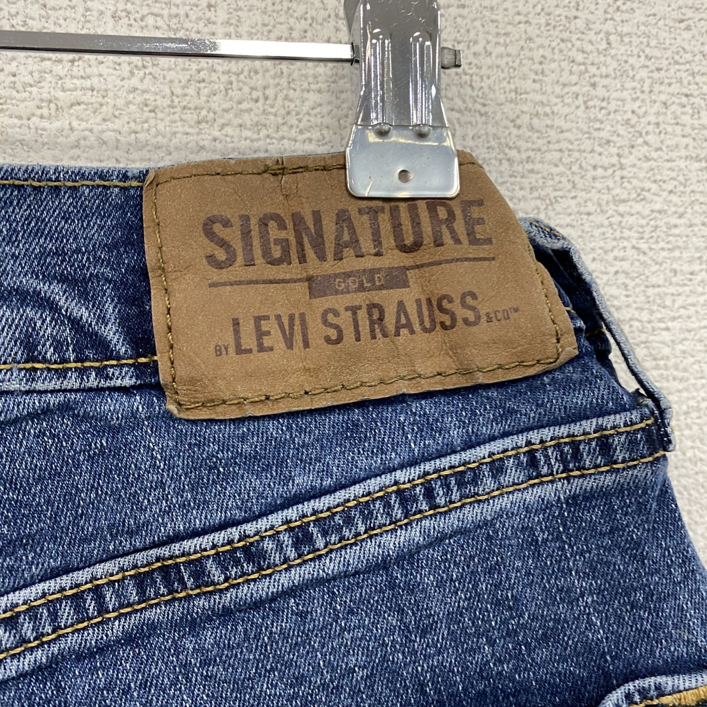 Levi’ｓ　リーバイス　SIGNATURE　デニムパンツ/ジーンズ　ジップフライ　インディゴ　W30サイズ