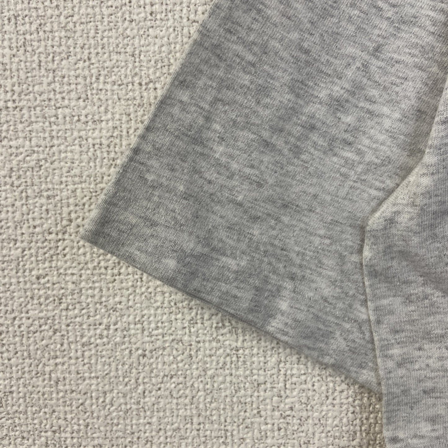 古着 used　半袖カレッジ刺繍Tシャツ　90s　シングルステッチ　ヴィンテージ　クルーネック　レトロデザイン　グレー　Lサイズ