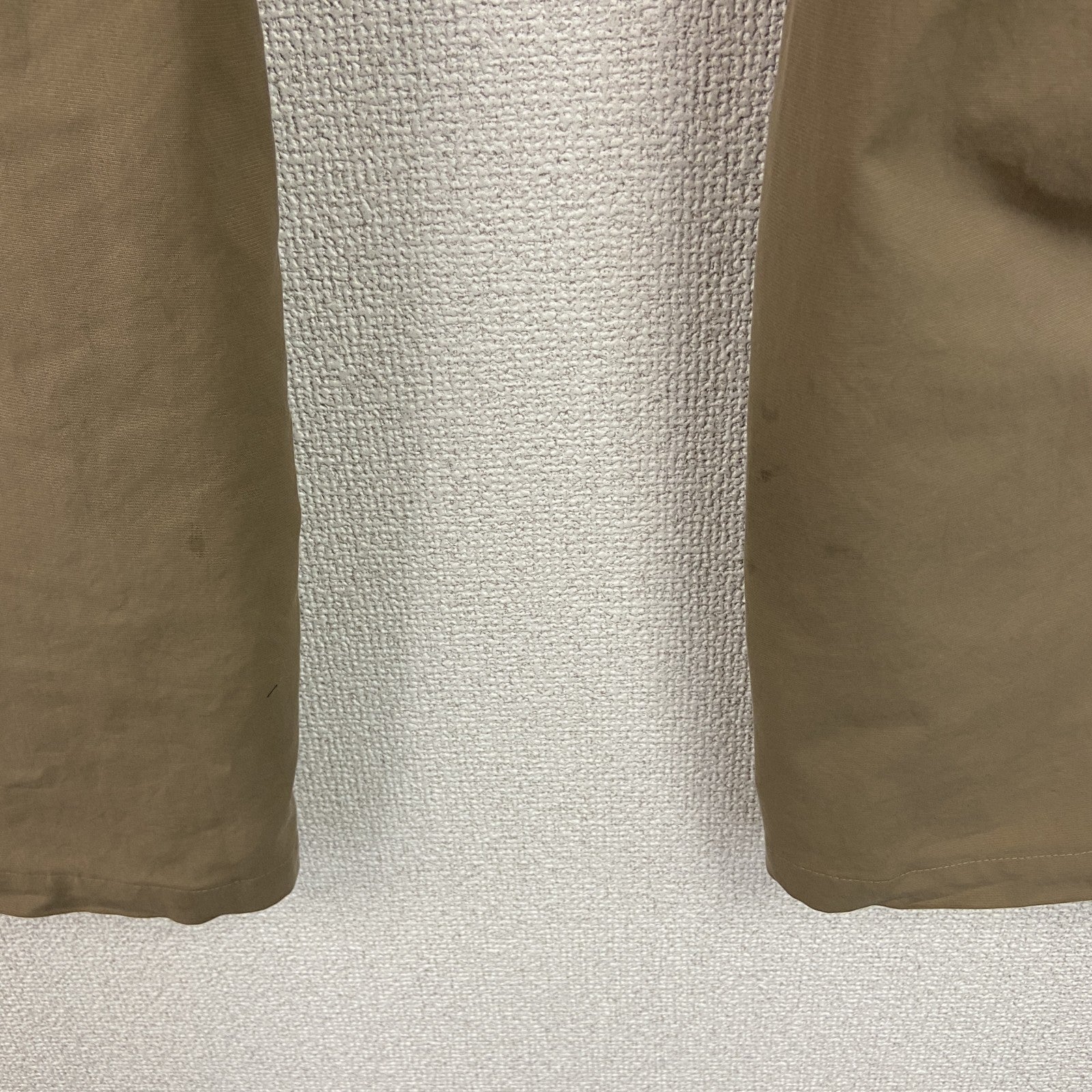 mont-bell　モンベル　ライトトレッキングパンツ　刺繍ロゴ　ベージュ