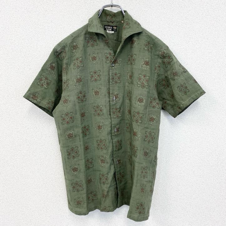 古着 used　半袖総柄シャツ　胸ポケット　個性的　幾何学模様　深緑色　ディープグリーン　レトロデザイン　Mサイズ