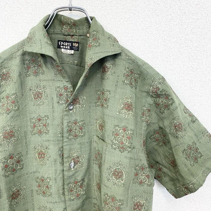 古着 used　半袖総柄シャツ　胸ポケット　個性的　幾何学模様　深緑色　ディープグリーン　レトロデザイン　Mサイズ