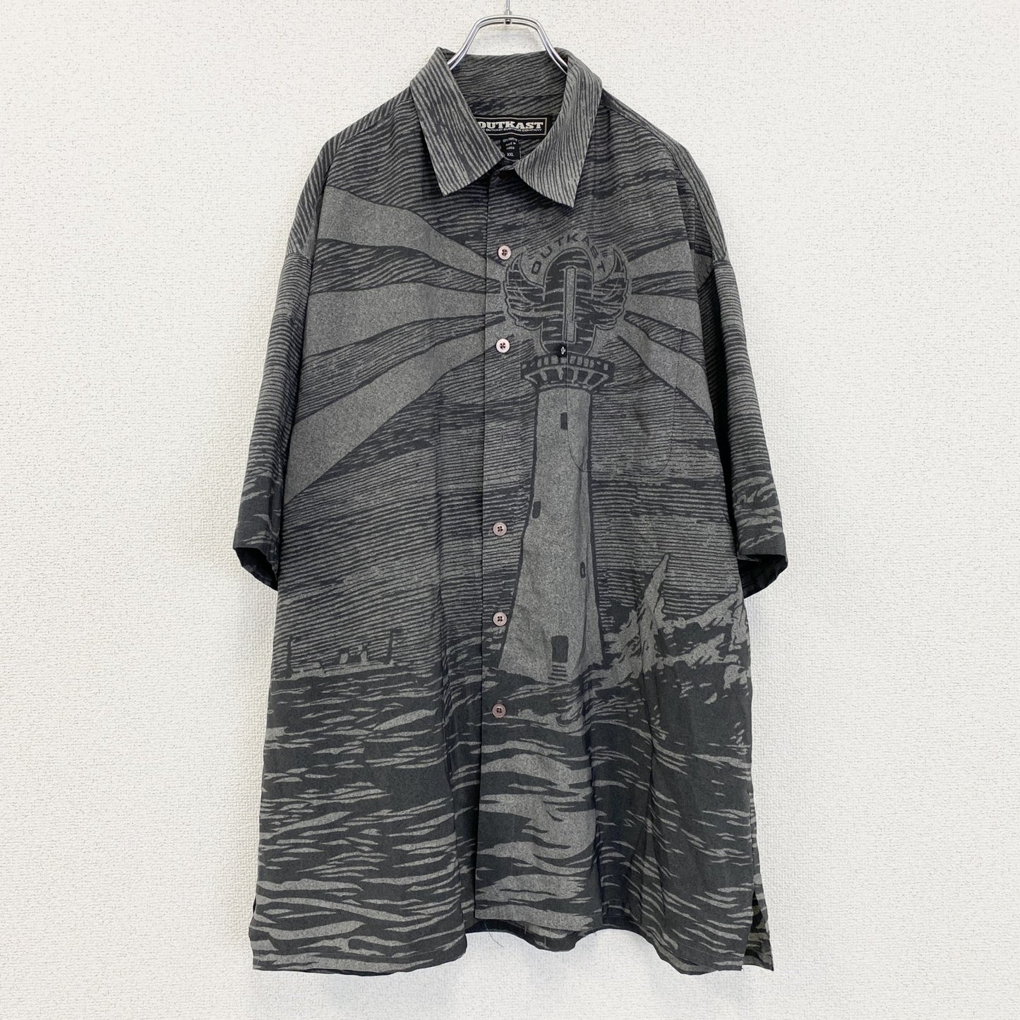 古着 used　OUTKAST　半袖総柄シャツ　レトロデザイン　幾何学模様　個性的　アート　グレー　XXLサイズ