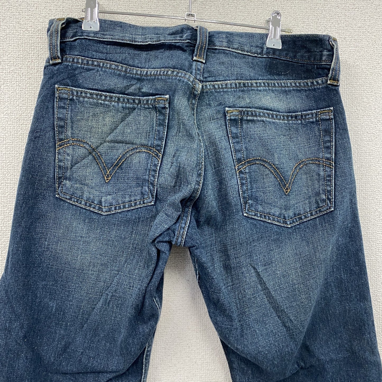 Levi’ｓ　リーバイス　SIGNATURE　デニムパンツ/ジーンズ　縦落ち　ジップフライ　インディゴ　W32サイズ