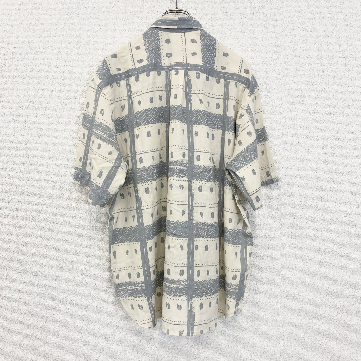 古着 used　半袖プリント総柄シャツ　胸ポケット　ブルー　レトロデザイン　アロハ　ハワイアン　リゾート　Mサイズ