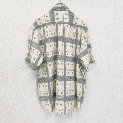 古着 used　半袖プリント総柄シャツ　胸ポケット　ブルー　レトロデザイン　アロハ　ハワイアン　リゾート　Mサイズ