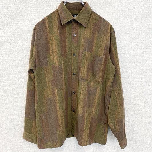 古着 used　長袖総柄シャツ　個性的　　ポッケ付き　緑　茶色　グリーン　ブラウン　レトロデザイン　Mサイズ