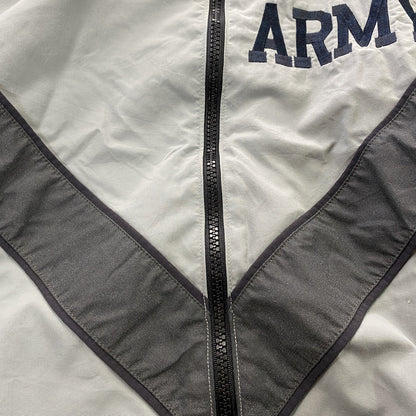 米軍　U.S.ARMY　JWOD　トレーニングジャケット　ナイロンジャケット　ヴィンテージ　灰色　グレー　Lサイズ