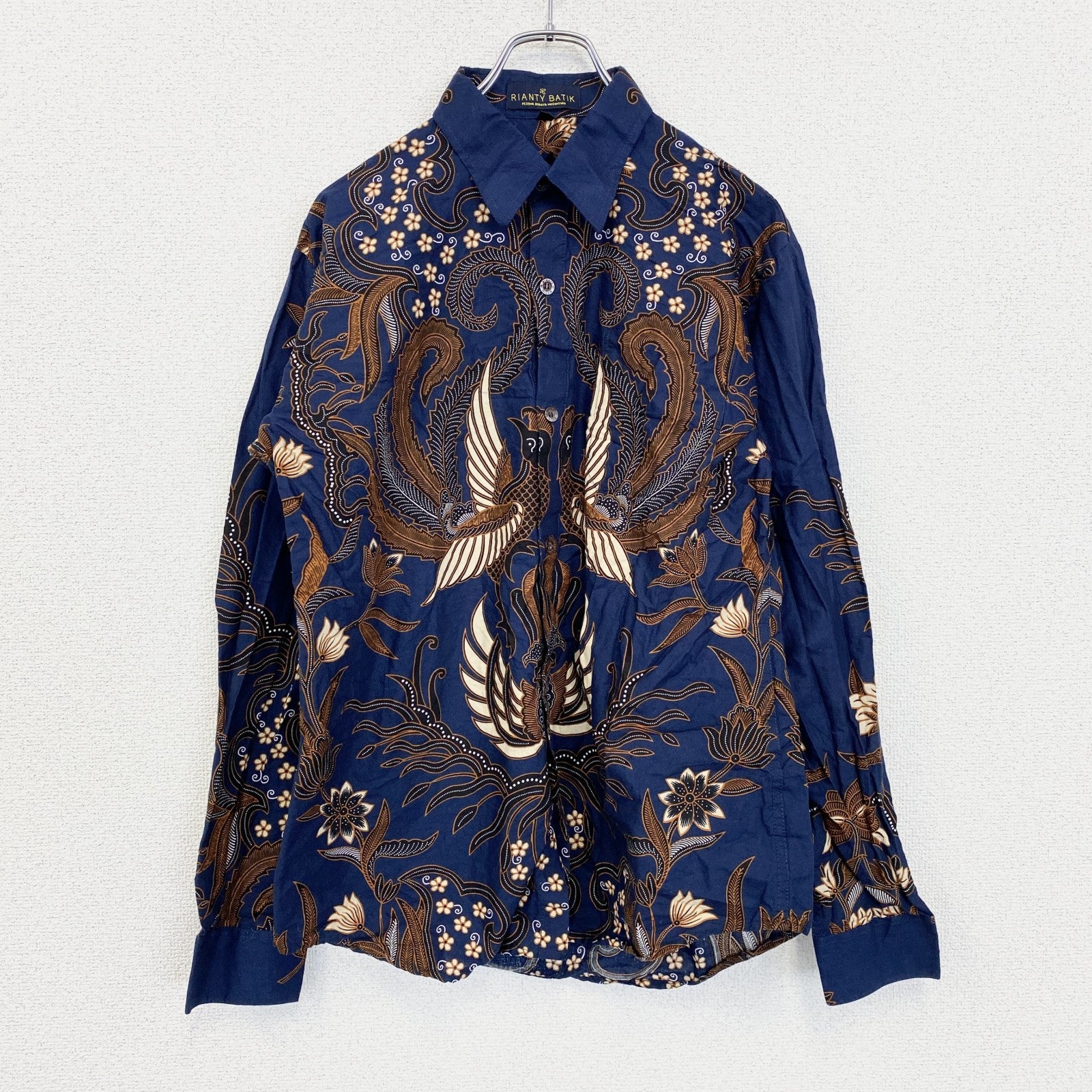 古着 used　SARTORIALE　半袖総柄シャツ　アート　ベージュ　オーバーサイズ　花柄　フラワー　Lサイズ