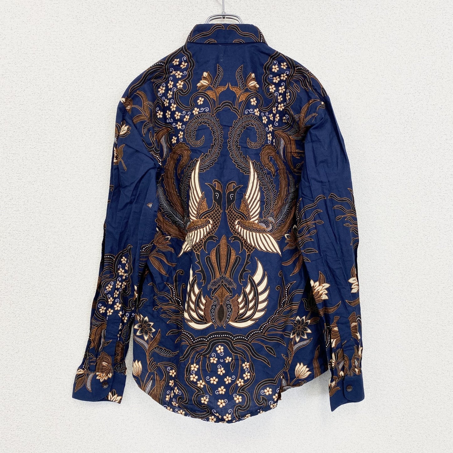 古着 used　SARTORIALE　半袖総柄シャツ　アート　ベージュ　オーバーサイズ　花柄　フラワー　Lサイズ