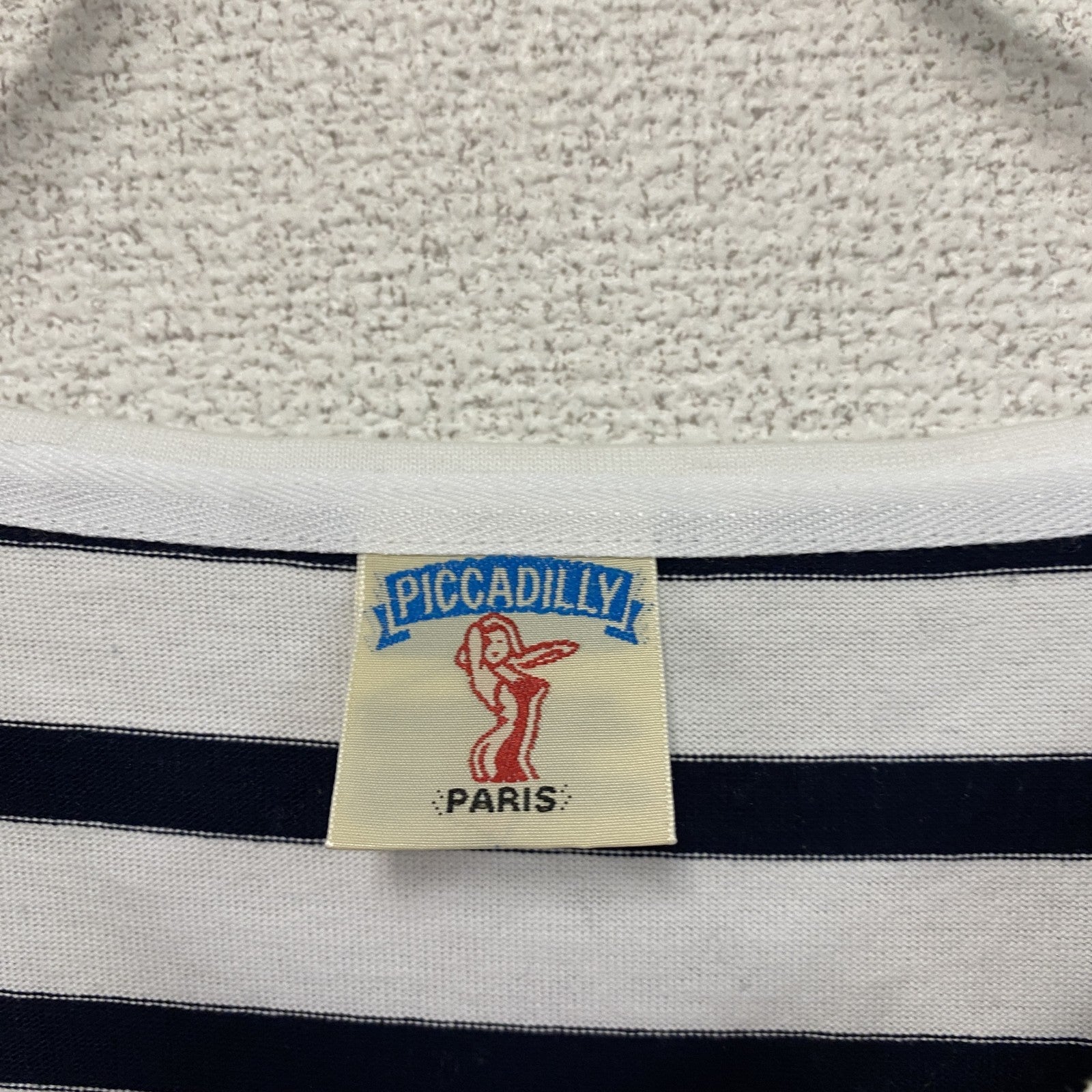 PICCADILLY　ピカデリー　長袖Tシャツ/ロンT　ボーダー柄　デカロゴ　アーチプリント　黒　ブラック　白　ホワイト　Fサイズ