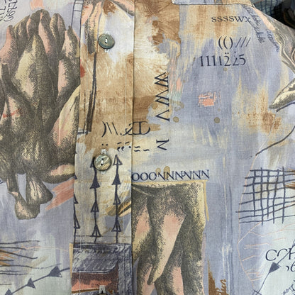 古着 used　長袖プリント総柄シャツ　レトロデザイン　胸ポケット　幾何学模様　地図　ブルー　水色　青　Mサイズ