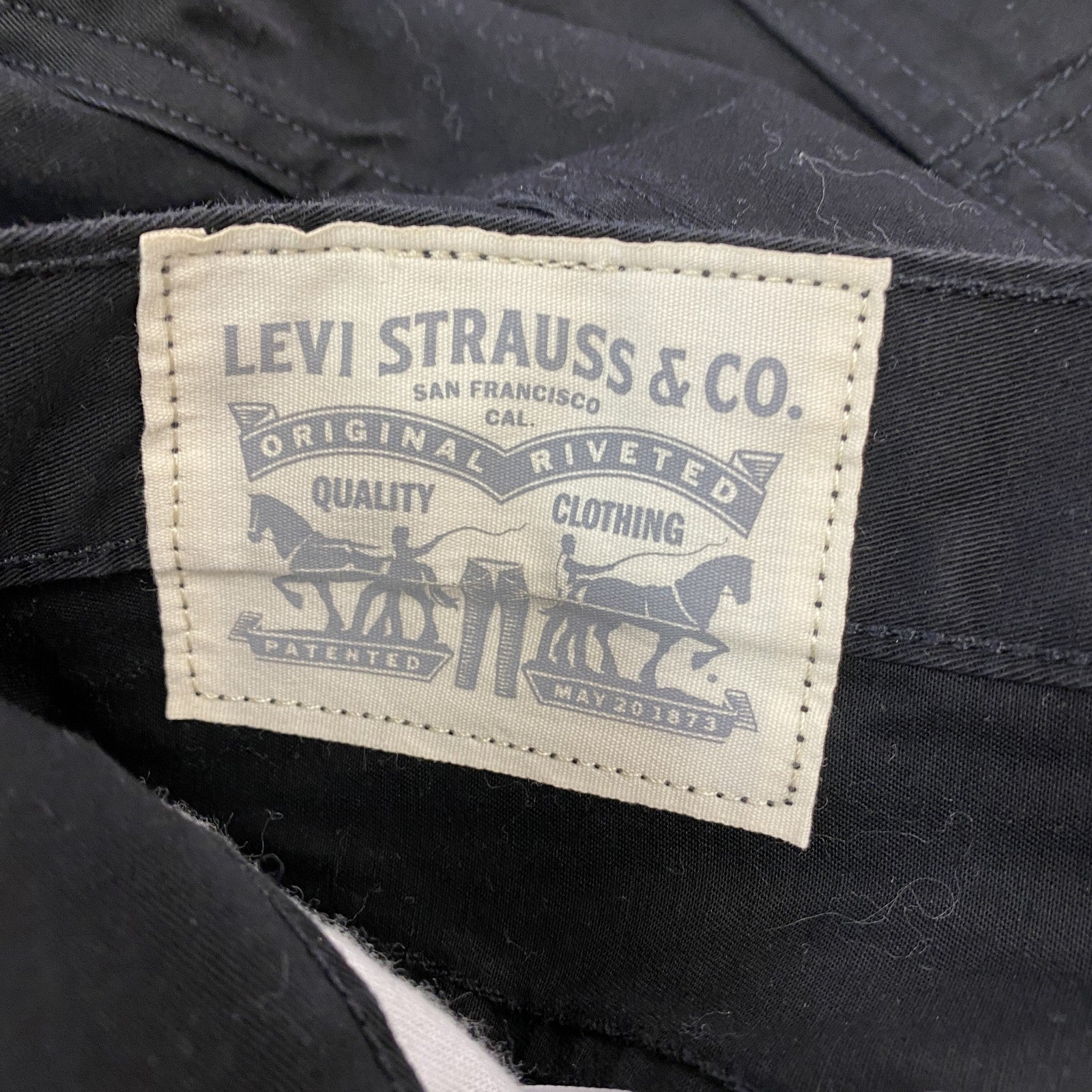Levi’ｓ　リーバイス　スキニーパンツ　黒　ブラック　W32サイズ