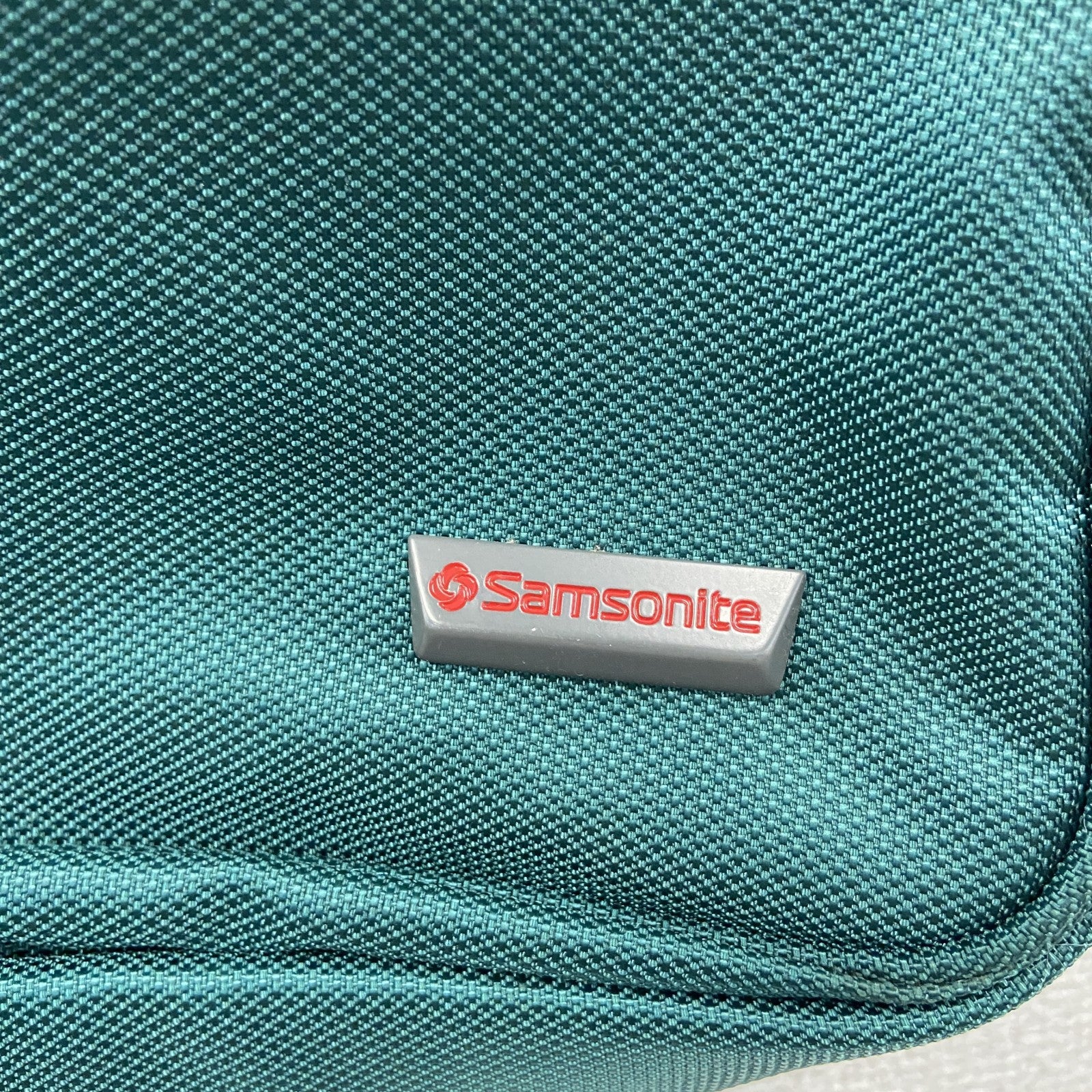 Samsonite　サムソナイト　ショルダーバッグ　ターコイズブルー　エメラルドグリーン