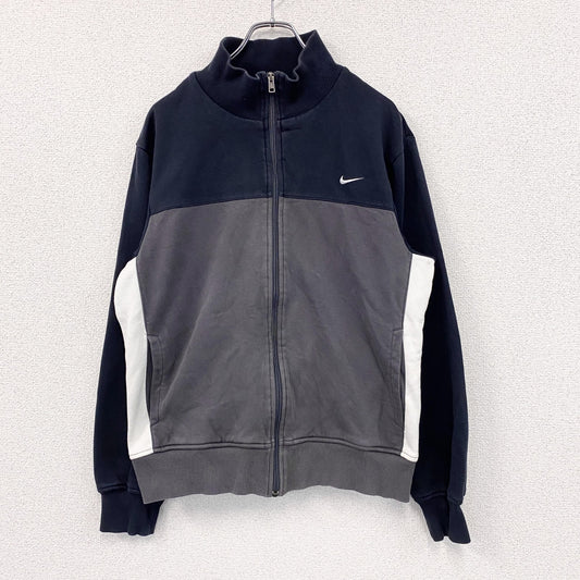 NIKE　ナイキ　フルジップスウェットジャケット/トラックジャケット　スウッシュ　黒　ブラック　灰色　グレー　Mサイズ