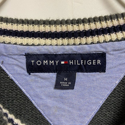 TOMMY HILFIGER　トミーヒルフィガー　クルーネックニット/セーター　グレー　Mサイズ