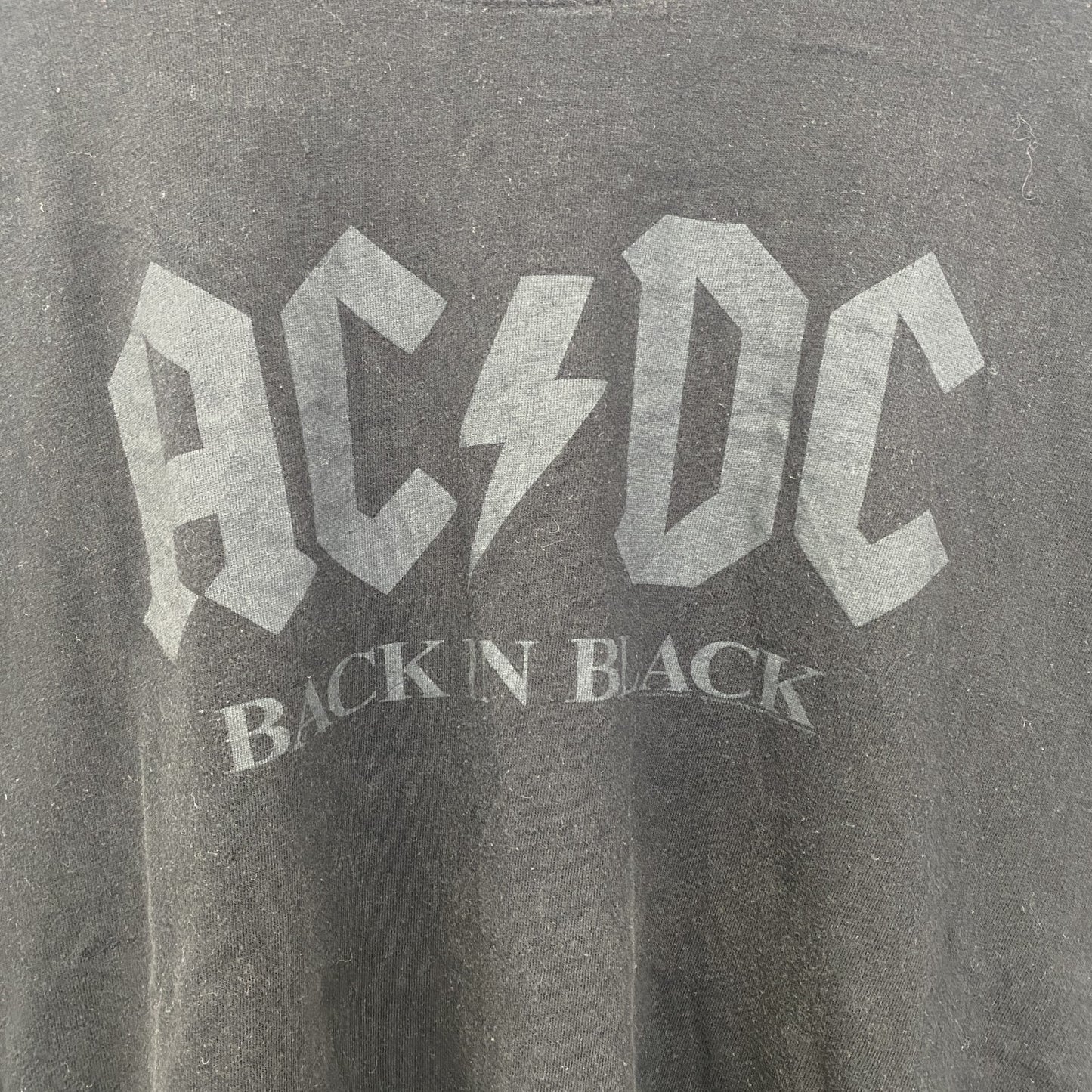 古着 used　AC/DC　半袖プリントバンドTシャツ　2015　ツアー　レトロデザイン　クルーネック　メタル　黒　ブラック　