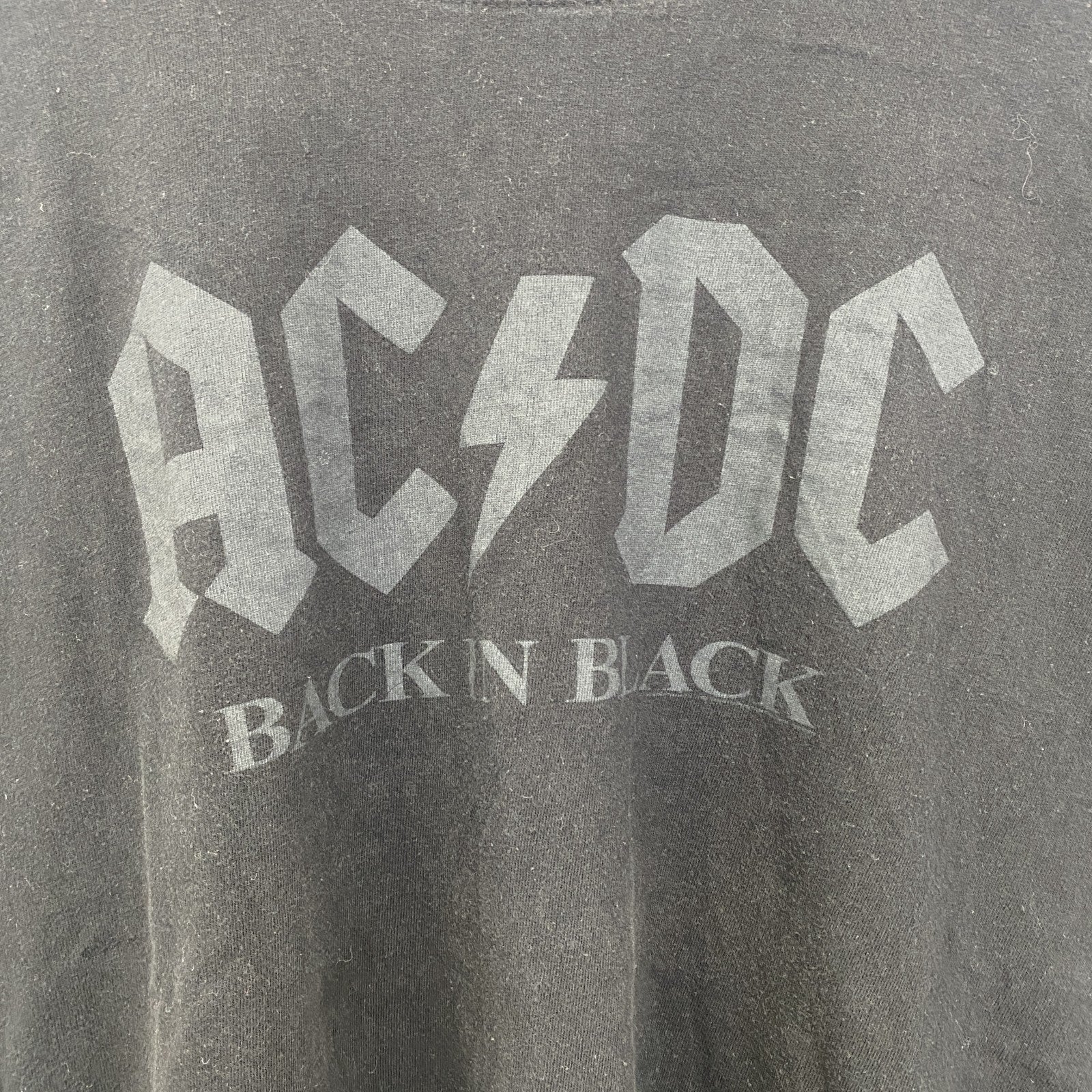 古着 used　AC/DC　半袖プリントバンドTシャツ　2015　ツアー　レトロデザイン　クルーネック　メタル　黒　ブラック　