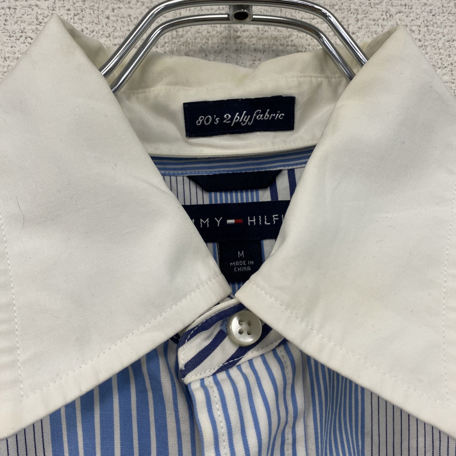 TOMMY HILFIGER　トミーヒルフィガー　長袖シャツ　ストライプ柄　水色　ライトブルー　Mサイズ