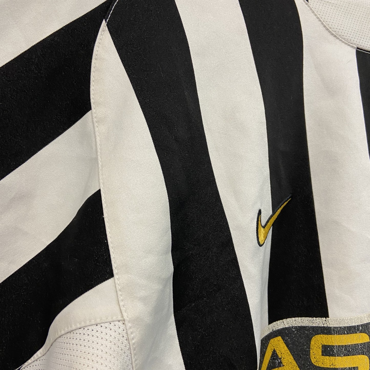 NIKE　ナイキ　JUVENTUS　ユヴェントス　ユニフォーム　ゲームシャツ　黒　ブラック　白　ホワイト　Mサイズ