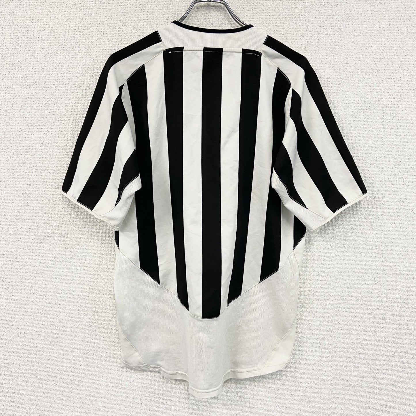 NIKE　ナイキ　JUVENTUS　ユヴェントス　ユニフォーム　ゲームシャツ　黒　ブラック　白　ホワイト　Mサイズ