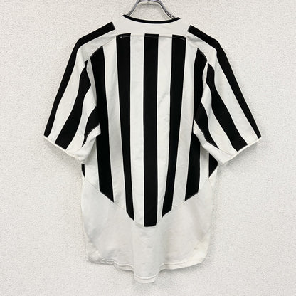 NIKE　ナイキ　JUVENTUS　ユヴェントス　ユニフォーム　ゲームシャツ　黒　ブラック　白　ホワイト　Mサイズ