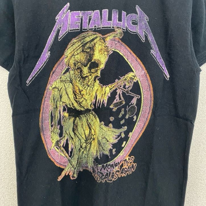 古着 used　METALLICA　メタリカ　半袖プリントバンドTシャツ　レトロ　ドクロ　クルーネック　黒　ブラック　S,Mサイズ