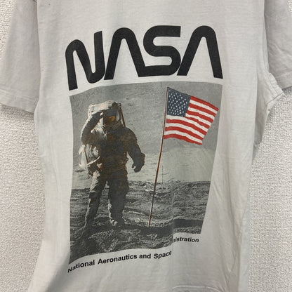 古着 used　Mistee tee　半袖プリントTシャツ　NASA1　宇宙　クルーネック　カジュアル　レトロデザイン　Mサイズ