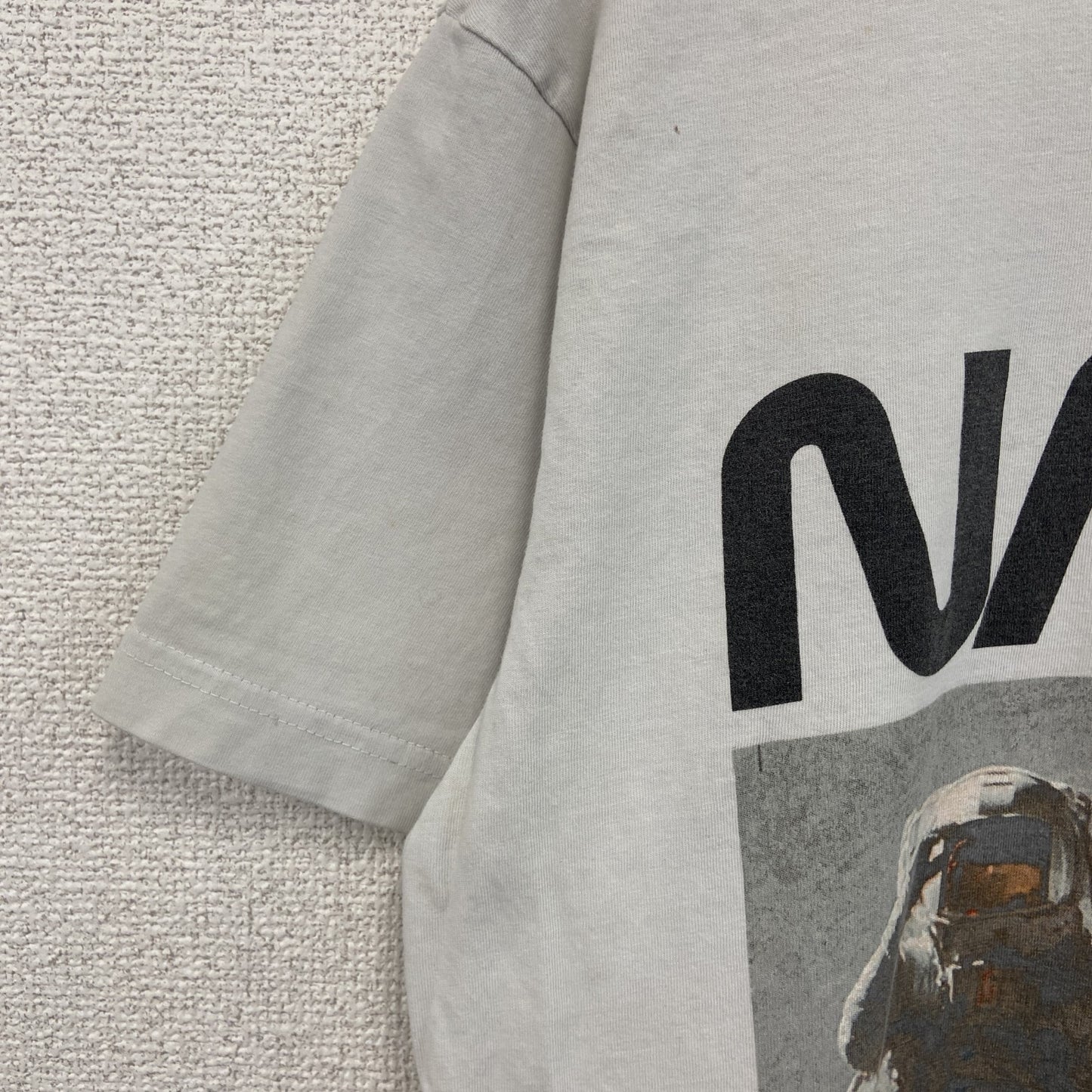 古着 used　Mistee tee　半袖プリントTシャツ　NASA1　宇宙　クルーネック　カジュアル　レトロデザイン　Mサイズ