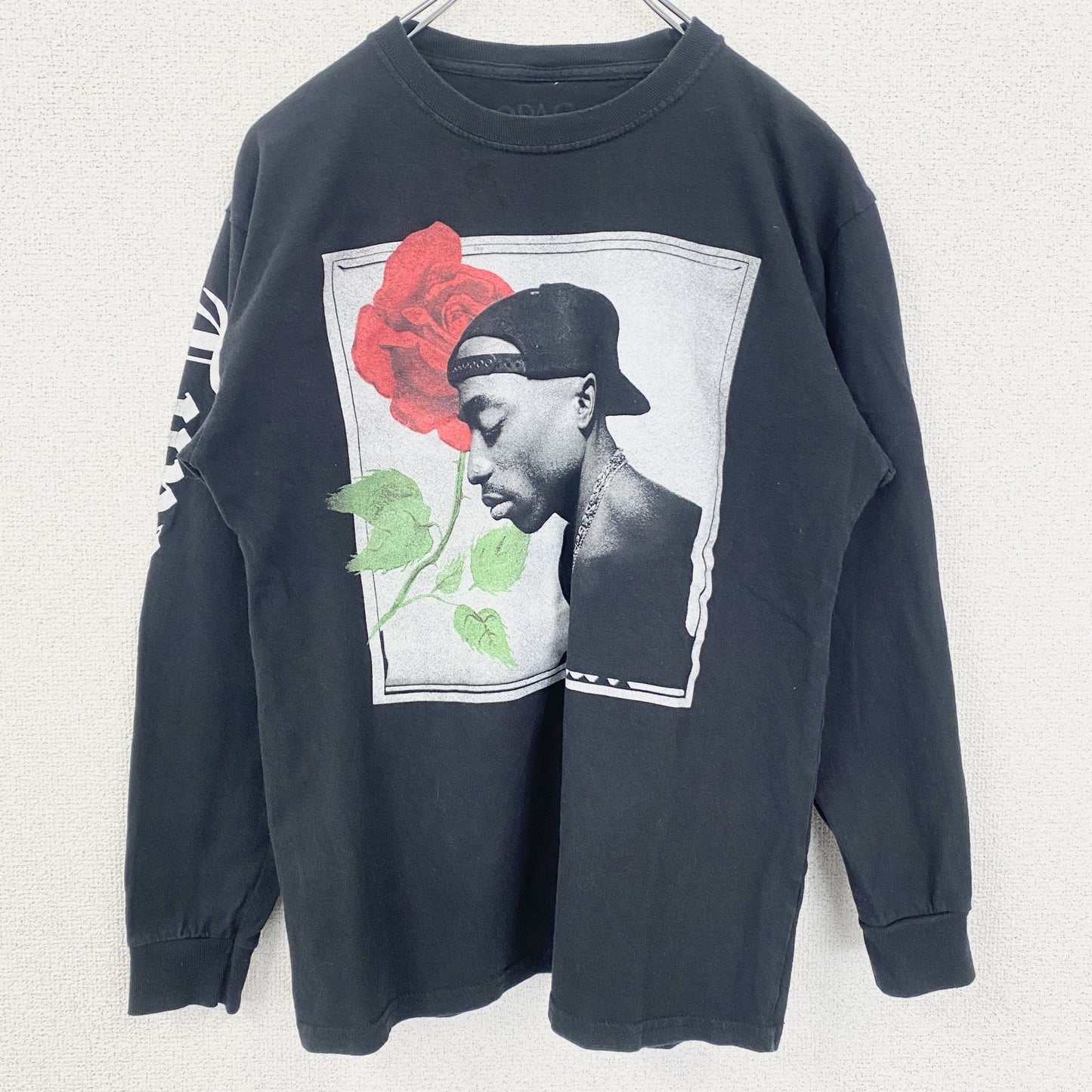 古着 used　2PAC　ツーパック　半袖バンドプリントTシャツ　ラップ　黒　ブラック　レトロデザイン　クルーネック　XSサイズ