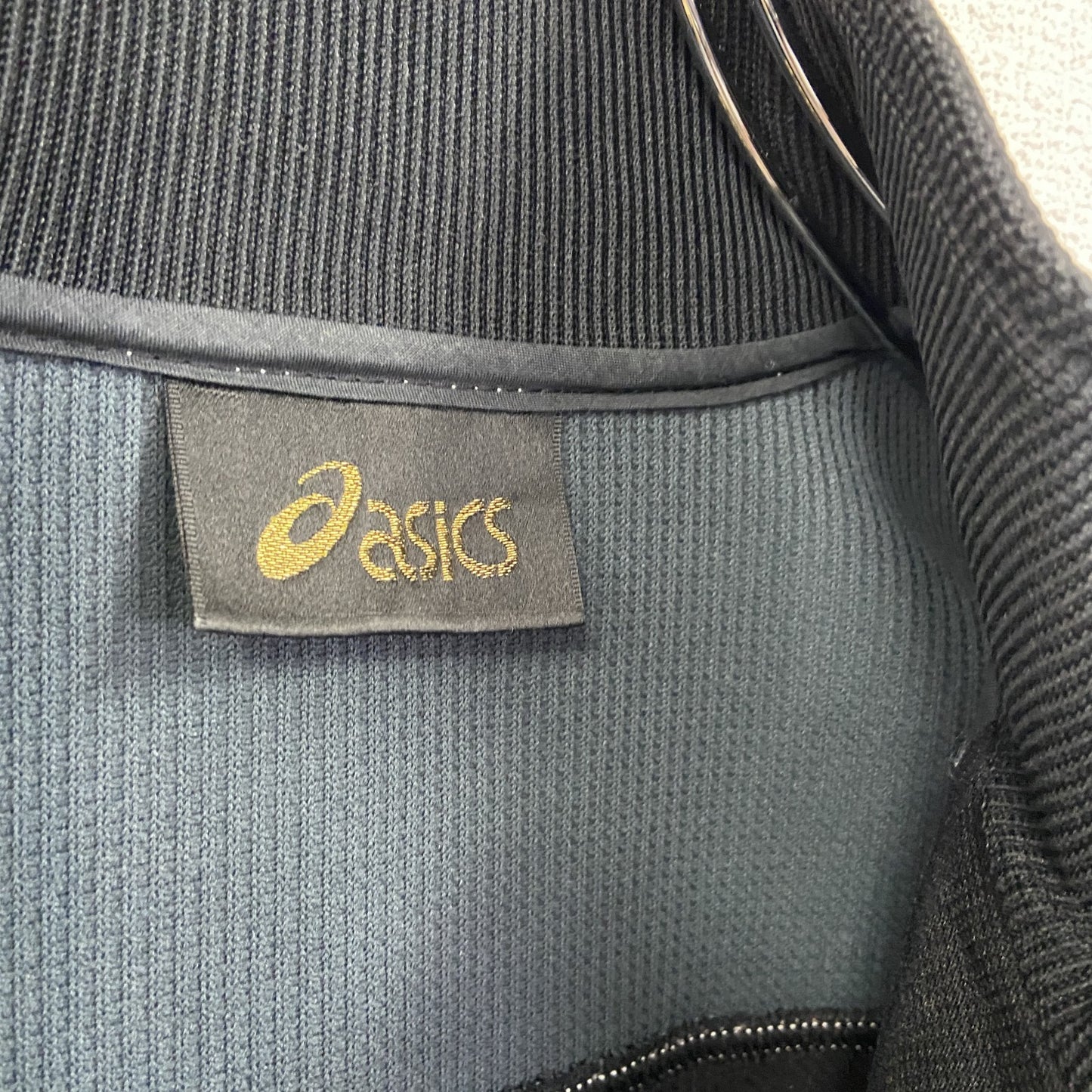 90s　asics　アシックス　トラックジャケット/ジャージ　ヴィンテージ　バイカラー　黒　ブラック　ネイビー　Mサイズ