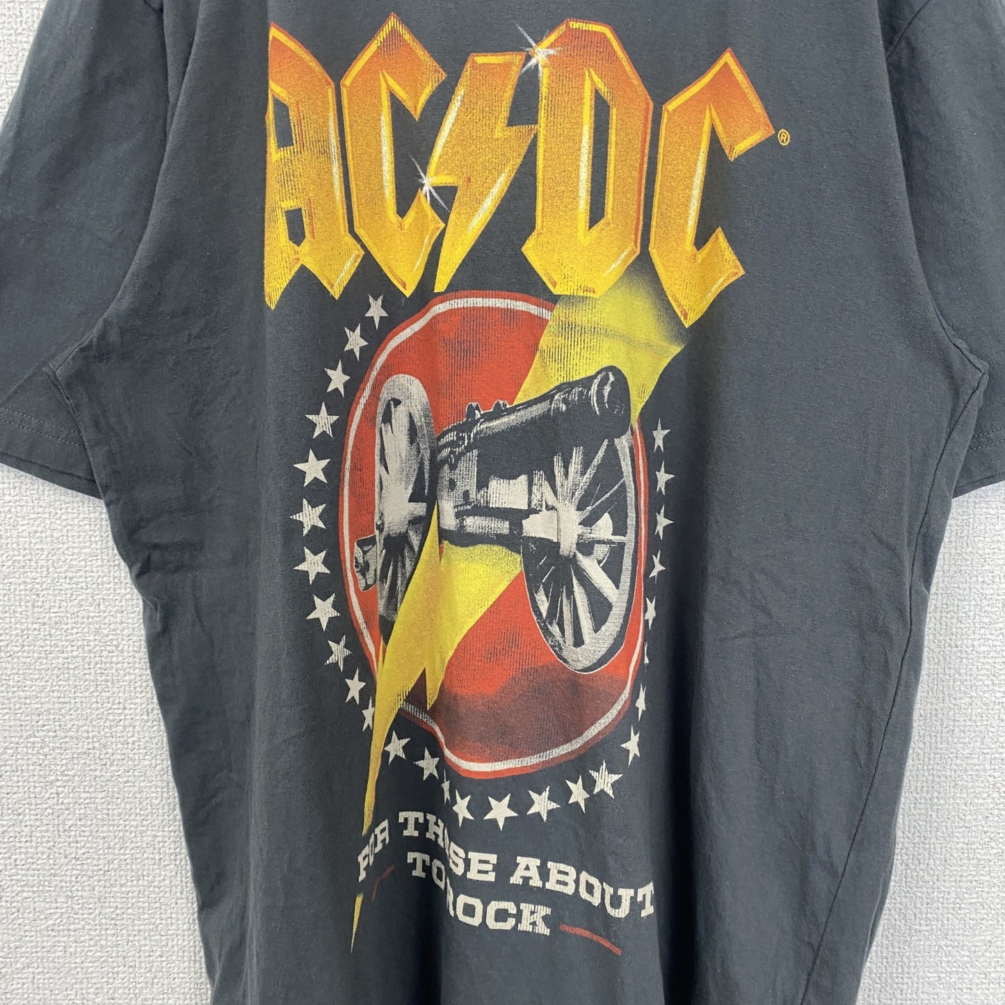 古着 used　AC/DC　半袖バンドプリントTシャツ　レトロデザイン　クルーネック　音楽　ミュージック　グレー　XLサイズ