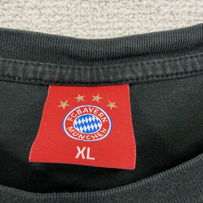 古着 used　FCBAYEAN MUNCHEN　半袖プリントTシャツ　TRIPLE　レトロ　黒　クルーネック　XLサイズ