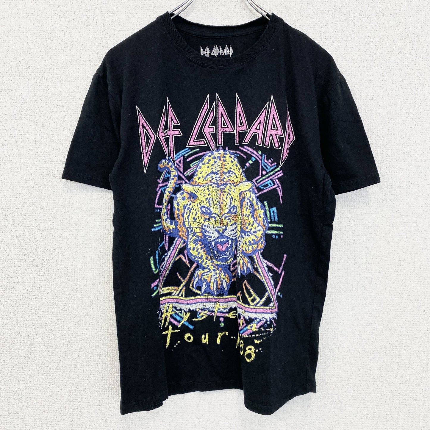 古着 used　DEF LEPPARD　デフレオパード　半袖プリントTシャツ　アニマル　クルーネック　XLサイズ