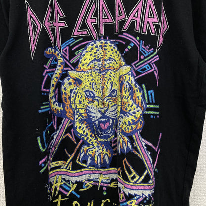古着 used　DEF LEPPARD　デフレオパード　半袖プリントTシャツ　アニマル　クルーネック　XLサイズ