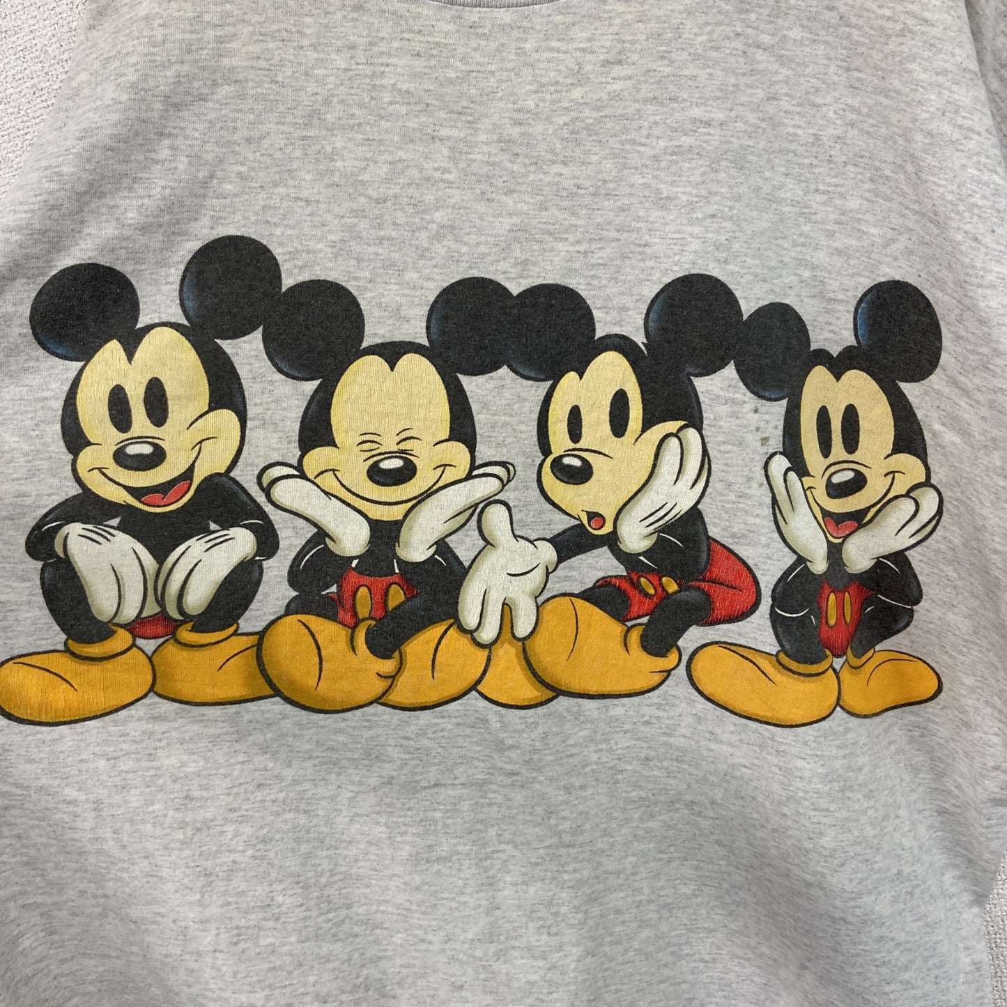 古着 used　THE Disney STORE　半袖オリジナルプリントTシャツ　ミッキー　グレー　クルーネック　XXLサイズ