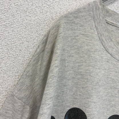 古着 used　THE Disney STORE　半袖オリジナルプリントTシャツ　ミッキー　グレー　クルーネック　XXLサイズ