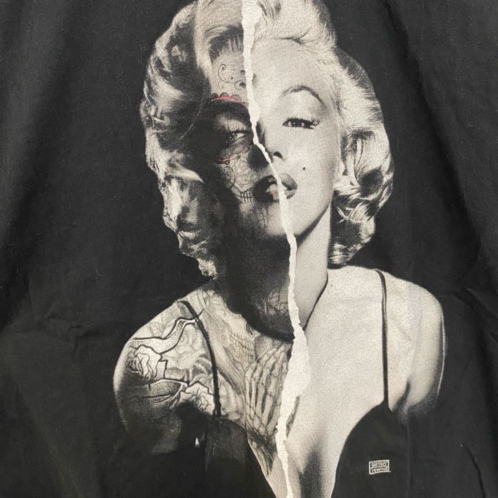 古着 used　半袖音楽プリントTシャツ　マリリンモンロー　タトゥー　個性的　黒　ブラック　クルーネック　Mサイズ