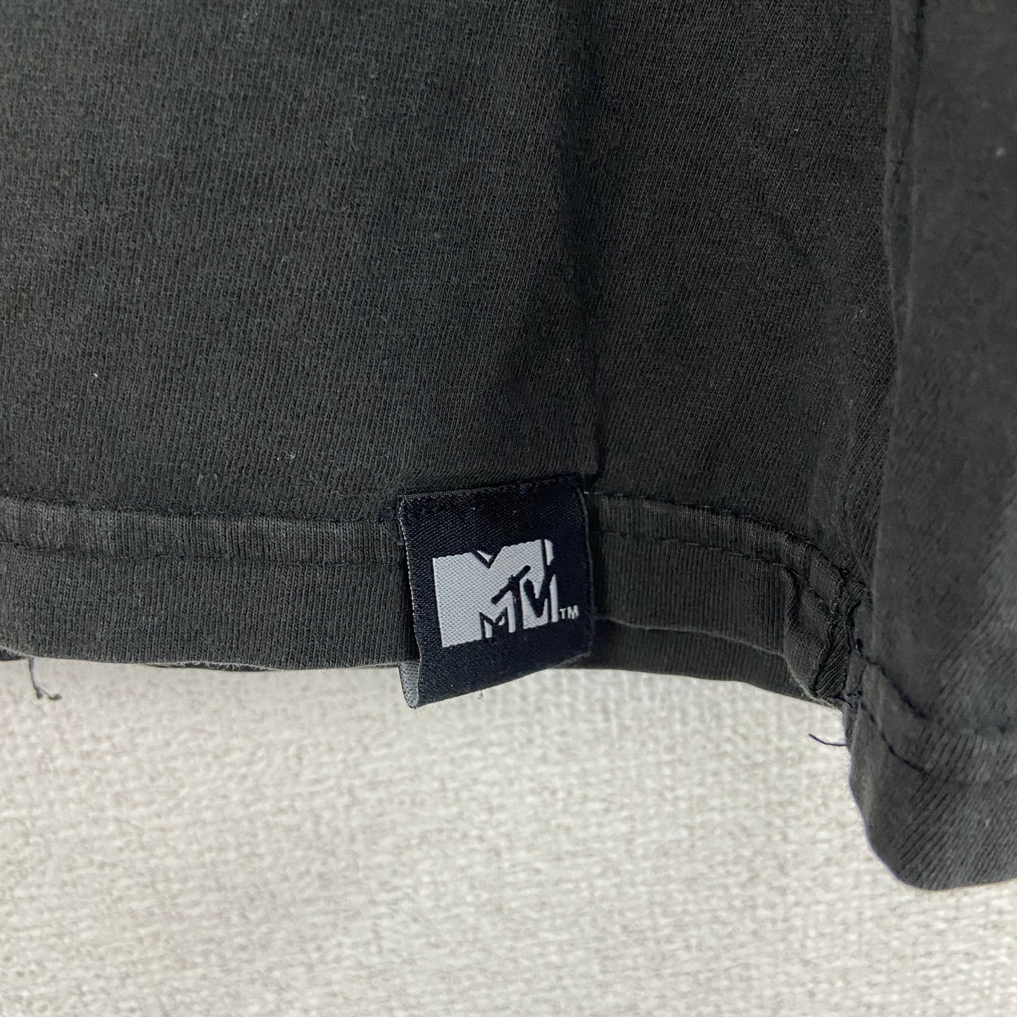 古着 used　M TV　半袖オリジナルプリントTシャツ　カジュアルデザイン　黒　ブラック　レトロ　クルーネック　XLサイズ