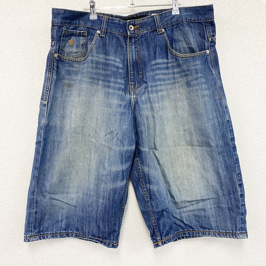 ROCAWEAR　ロカウェア　デニムハーフパンツ/ショートパンツ　縦落ち　鬼ヒゲ　フェード　ワッペン　インディゴ　38サイズ