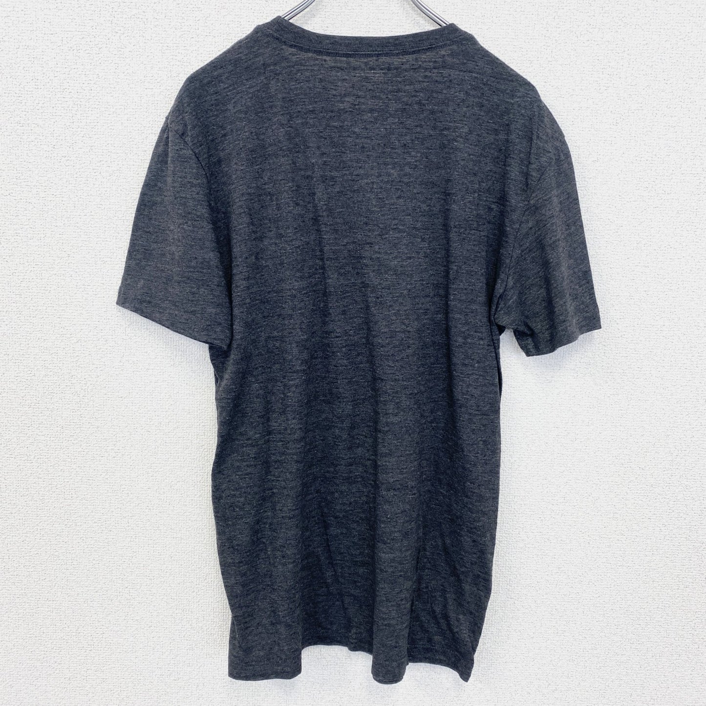 古着 used　半袖バンドプリントTシャツ　音楽　ピンクフロイド　プログレ　ロック　灰色　ダークグレー　Mサイズ