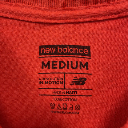 古着 used　new balance ニュー バランス　半袖刺繍デザインTシャツ　サッカー　レトロ　赤　クルーネック　Mサイズ