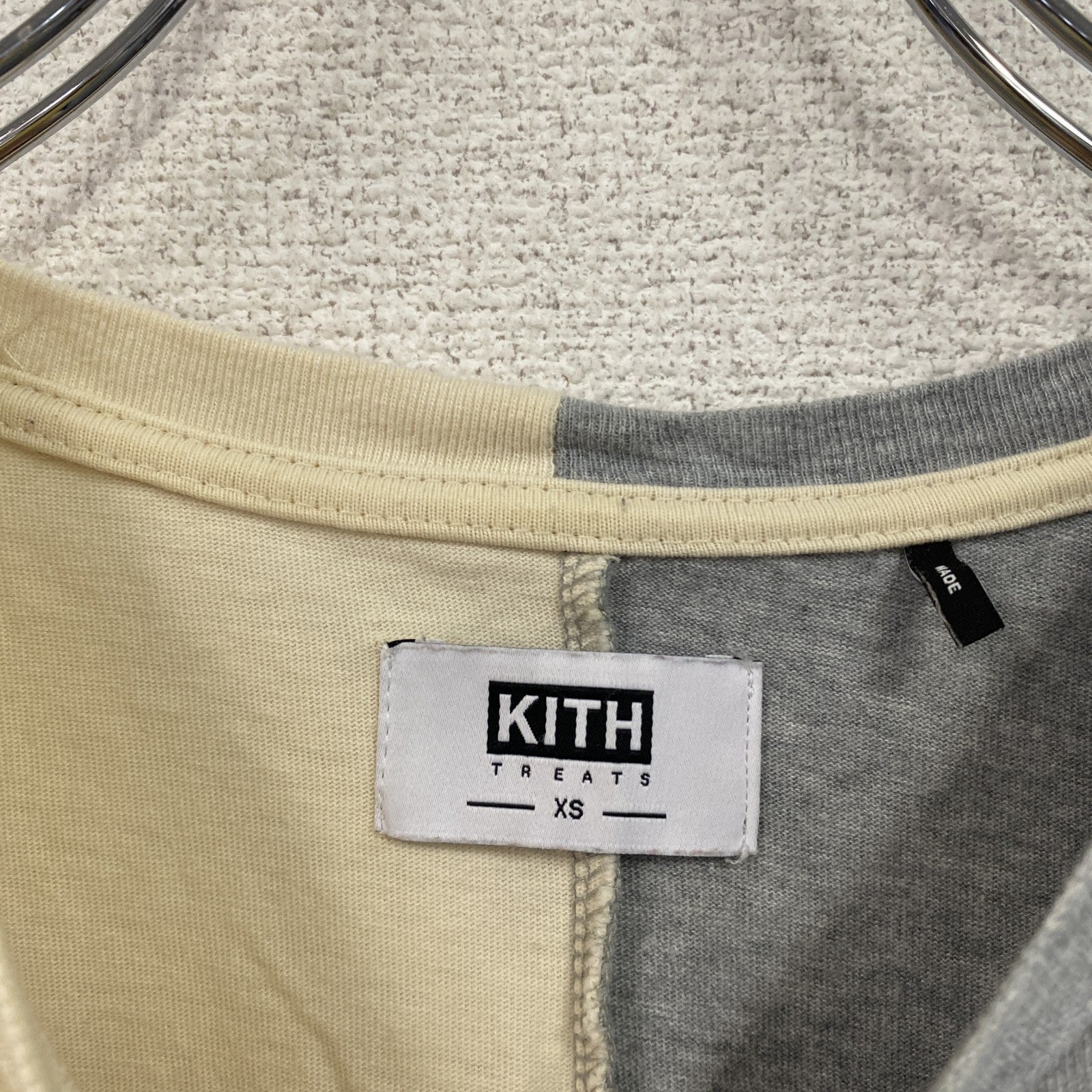 KITH TREATS　キストリ―ツ　半袖Tシャツ　ベージュ　灰色　グレー　紺　ネイビー　XSサイズ