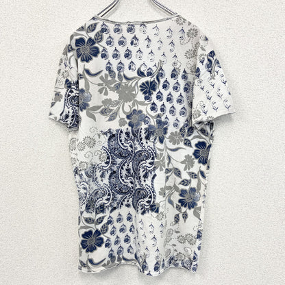 古着 used　RickyRitch リッキーリッチ　半袖総柄プリントTシャツ　花柄　エスニック　白　クルーネック　XXLサイズ