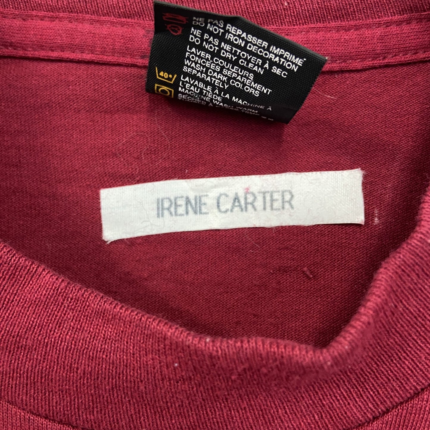 古着 used　FURUIT OF LOOM　半袖ワンポイント刺Tシャツ　シングルステッチ　90s　赤　クルーネック　Mサイズ