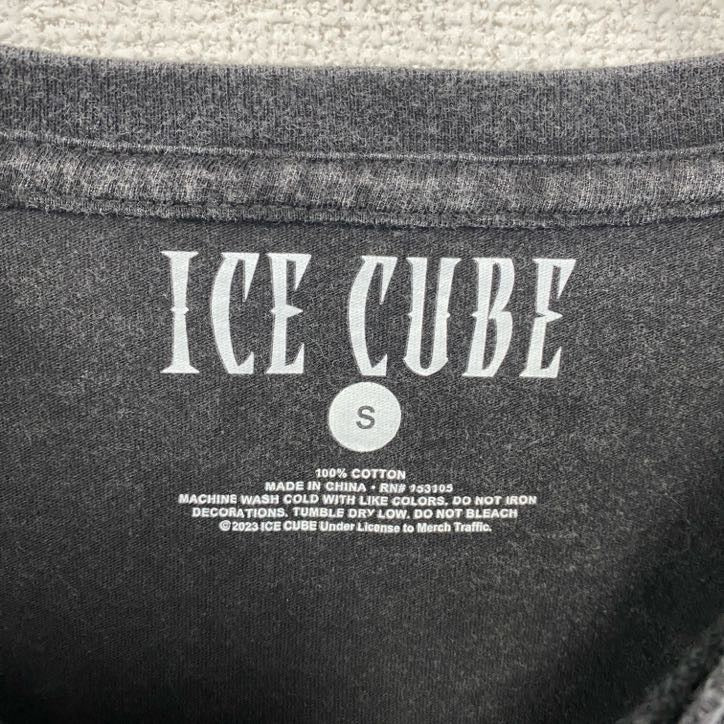 古着 used　ICE CUBE　半袖プリントTシャツ　ラップ　ヒップホップ　クルーネック　レトロデザイン　黒　ブラック　Sサイズ